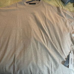 Essentials Fear Of God T-Shirt. Brand new